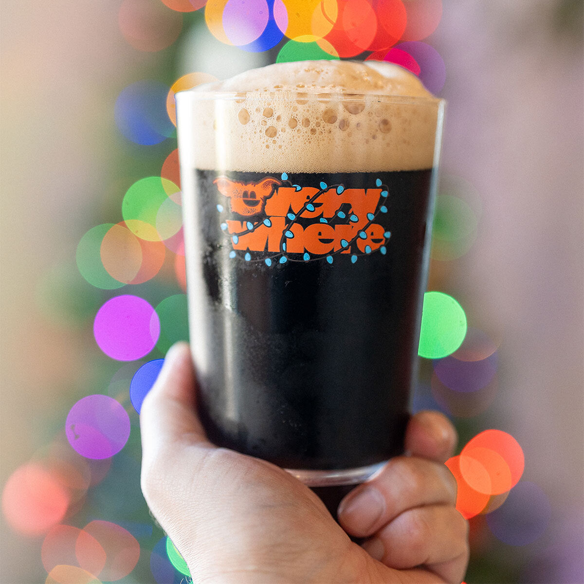 glassware - holiday pint (2025)